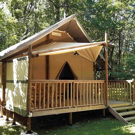 La Clairiere - Ecolieu De Vacances Lamothe-Fenelon Exterior foto